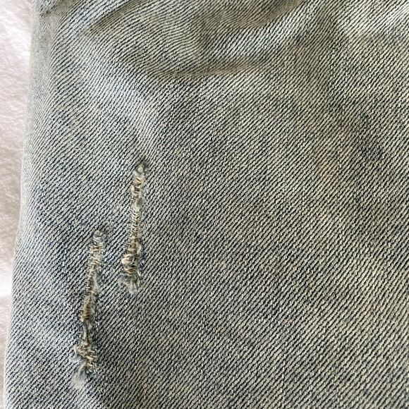 Zara Denim Mini Skirt - Picture 2 of 8